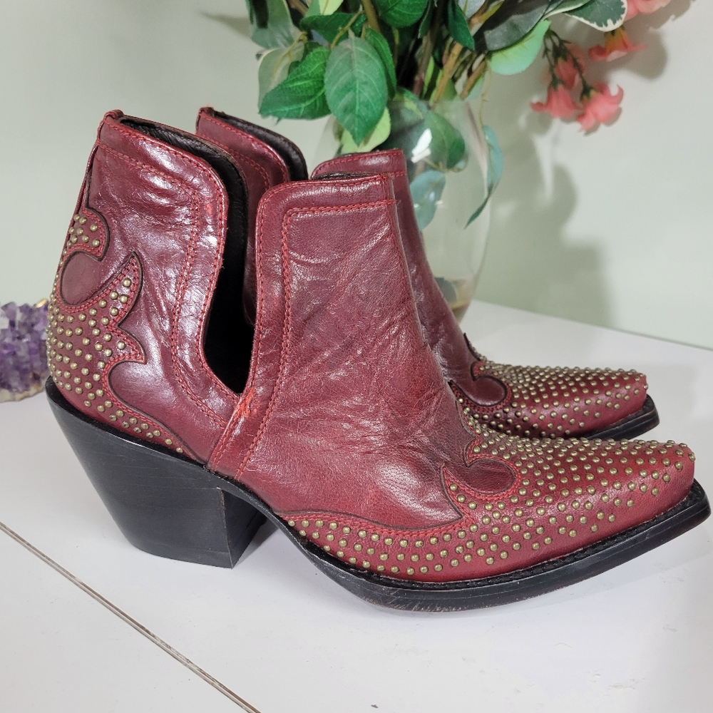 🎉HP🎉 NEW ARIAT Studded Red Leather Snip Toe boots Booties 7 - Picture 5 of 14